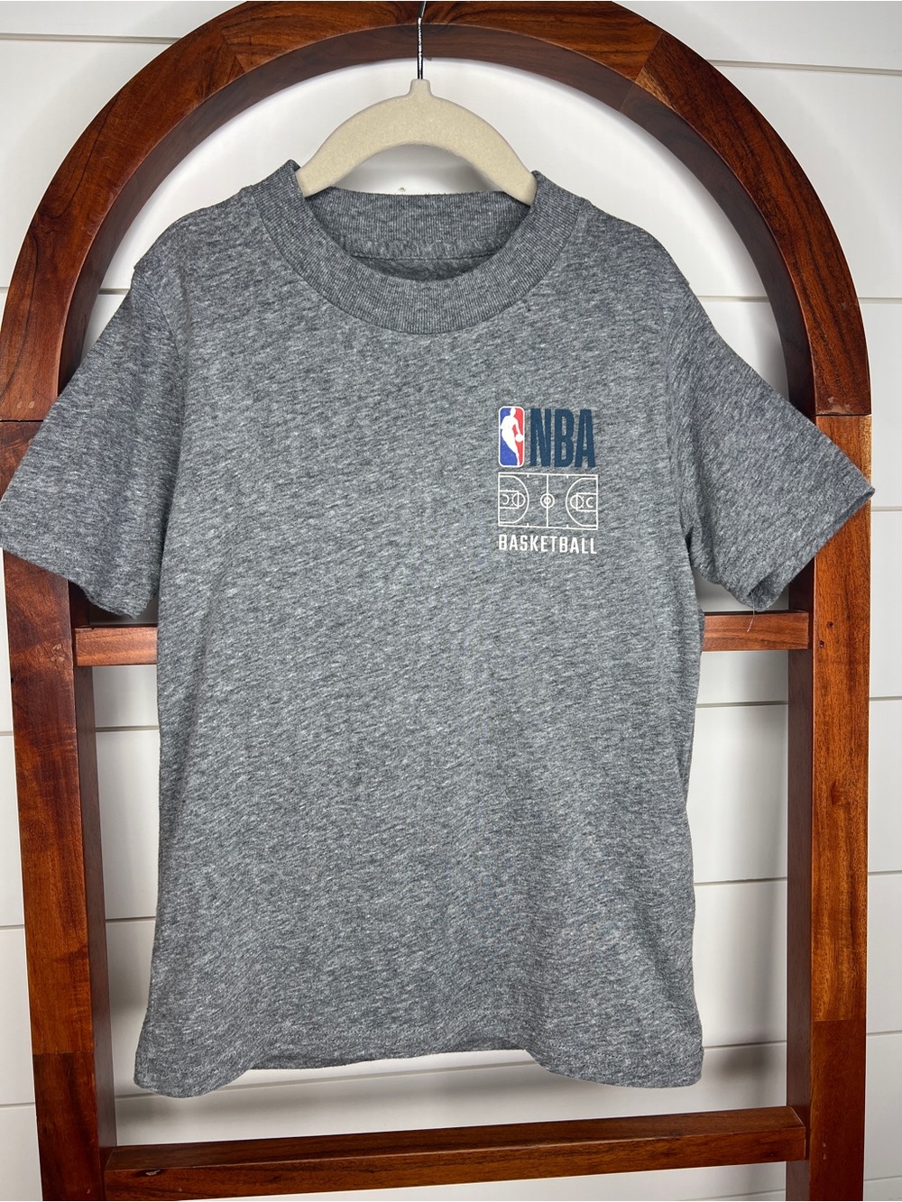 NBA x Abercrombie Kids: Gray Basketball  Logo Tee